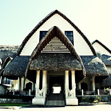 Java Hotel Laoag Luaran gambar