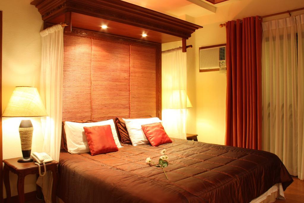 Java Hotel Laoag Luaran gambar