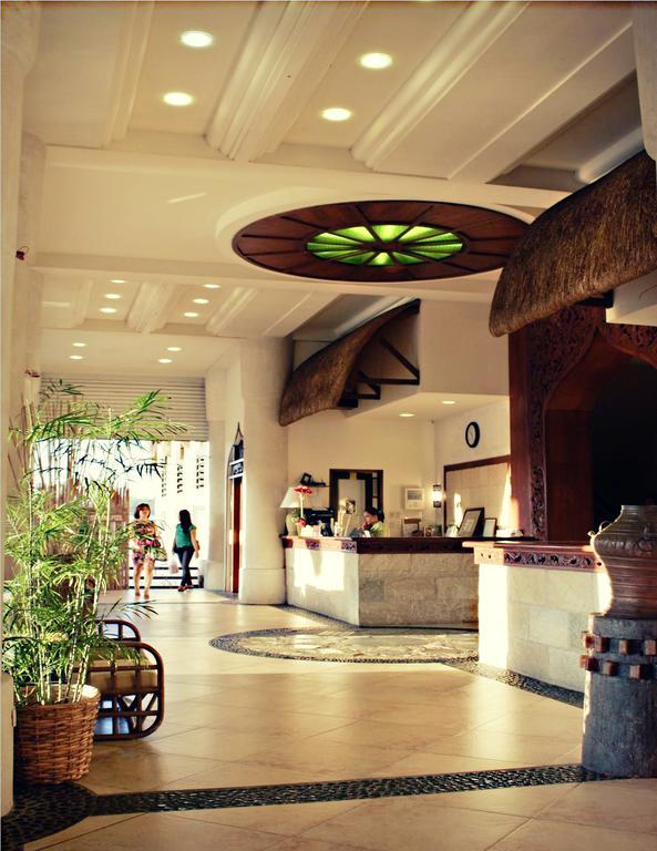 Java Hotel Laoag Luaran gambar