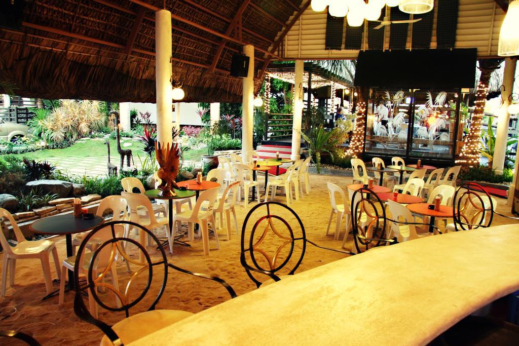 Java Hotel Laoag Luaran gambar