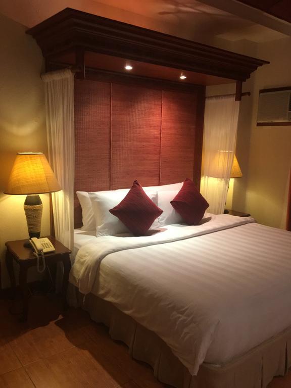 Java Hotel Laoag Luaran gambar