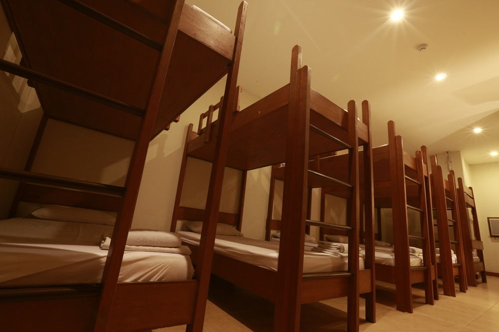 Java Hotel Laoag Luaran gambar