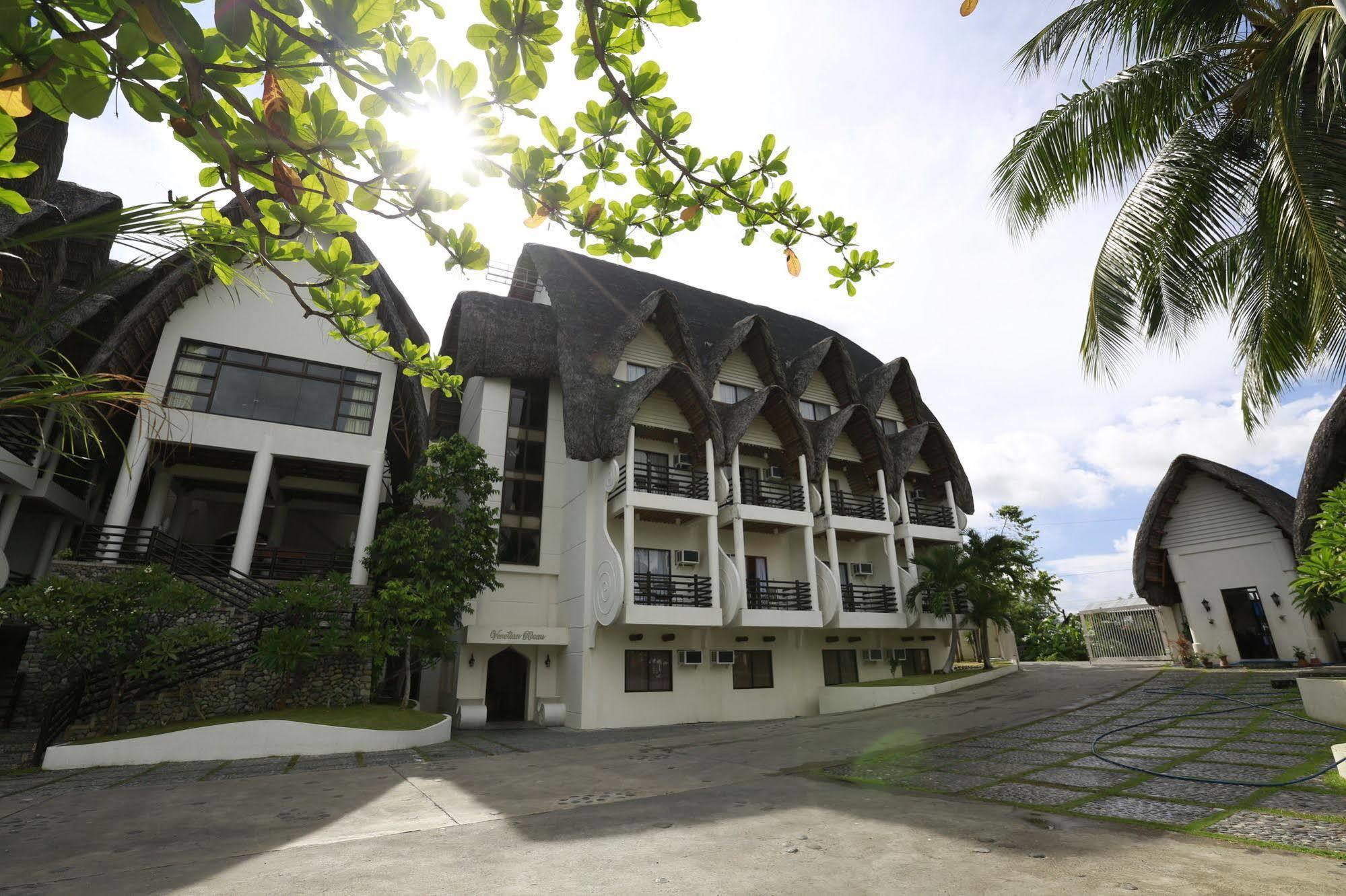 Java Hotel Laoag Luaran gambar