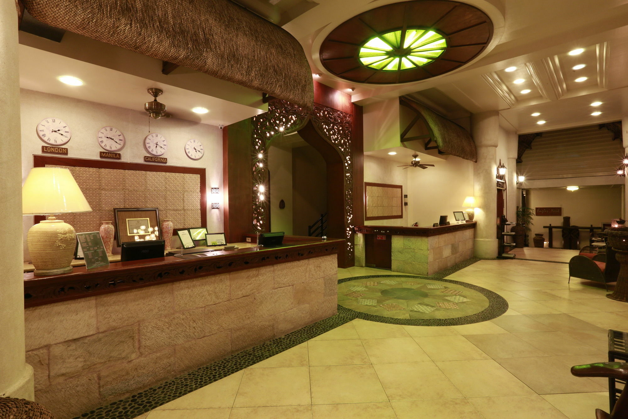 Java Hotel Laoag Luaran gambar